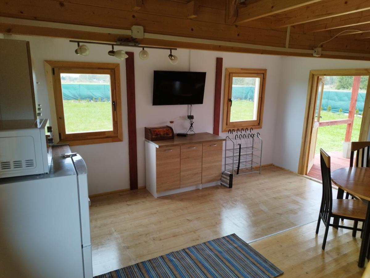 Domek Caloroczny Zastan Экстерьер фото